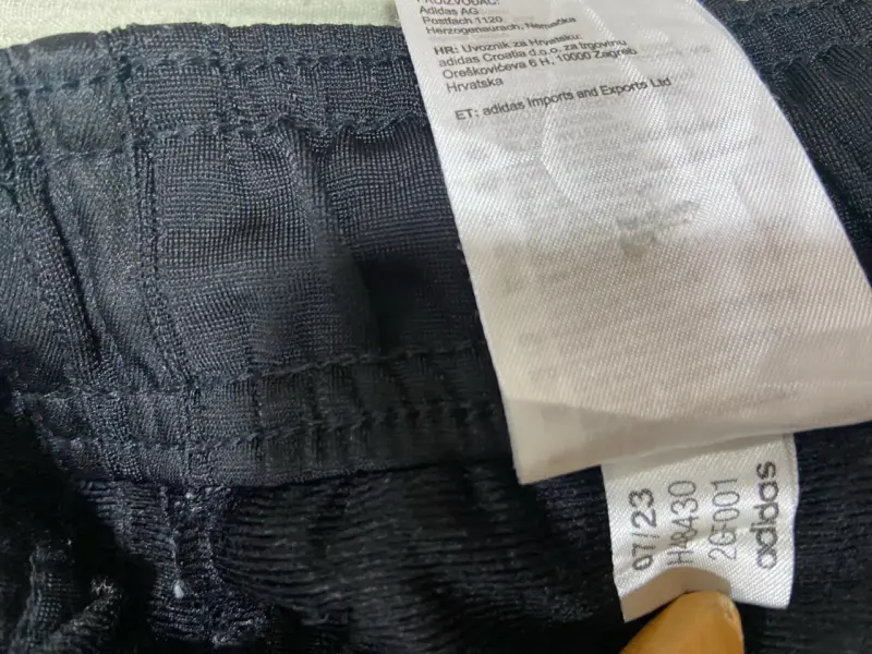 Pantalones deportivos negros Adidas para hombre - 5