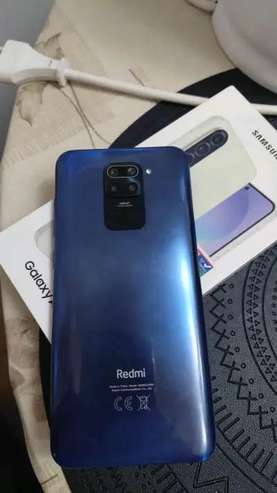 Smartphone Xiaomi Redmi Note 9 Azul 128GB - miniatura 1