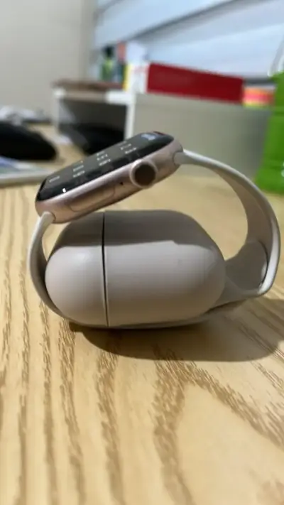 Apple Watch serie 10 rose gold - miniatura 2
