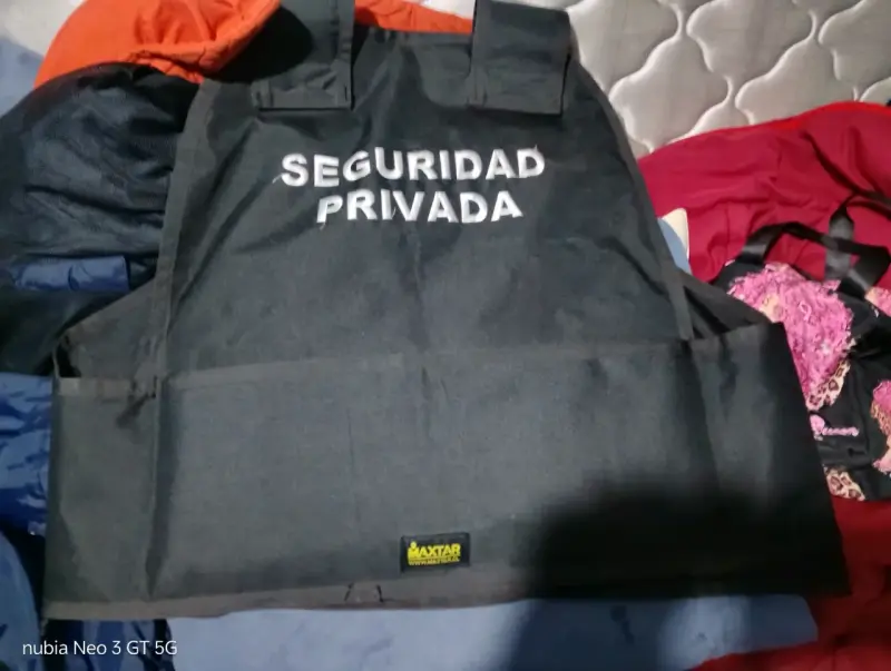 Chaleco de Seguridad Privada Negro Maxtar - 3