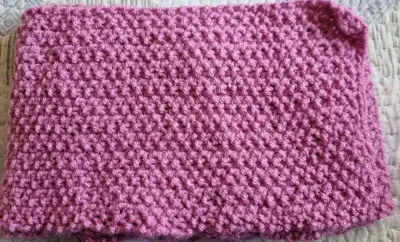 Cuello tejido a mano color morado - miniatura 5