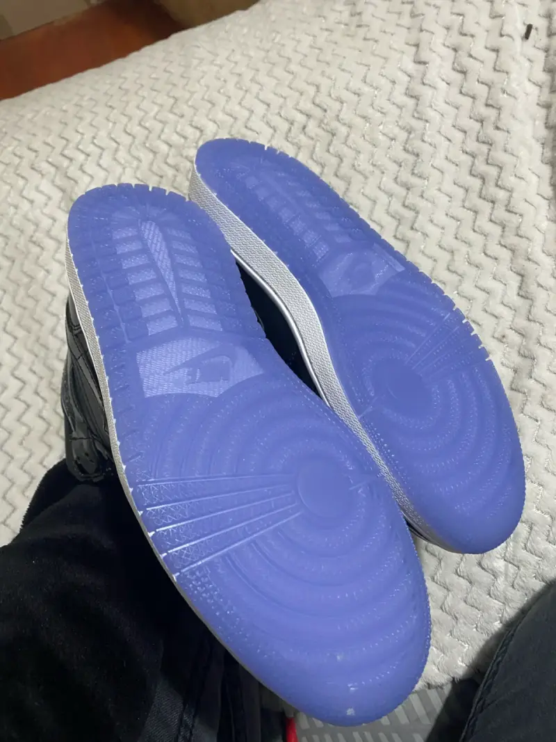 Jordan 1 space jam - 4