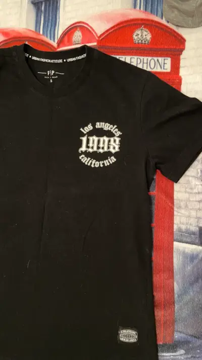 Poleras todo por 6000 - miniatura 2