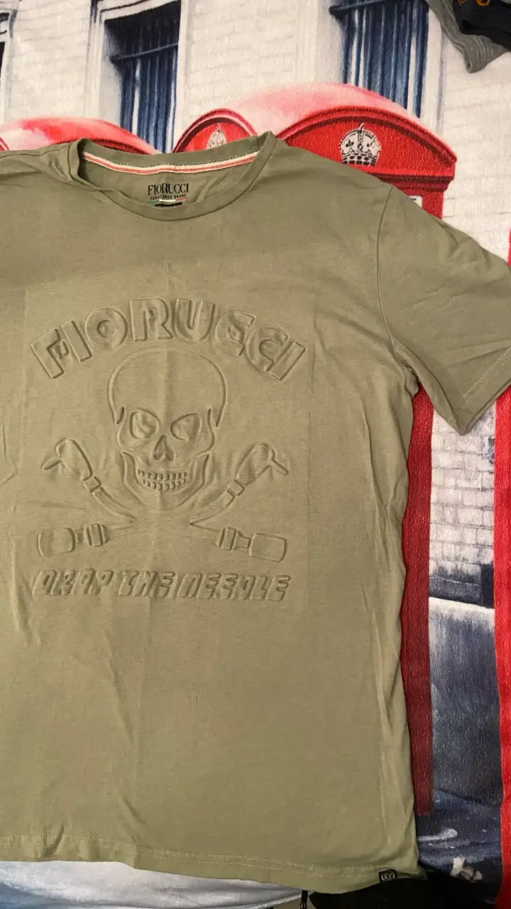 Poleras todo por 6000 - 4