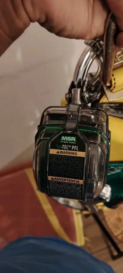 Arnés con Cabos de vida automáticos - miniatura 2