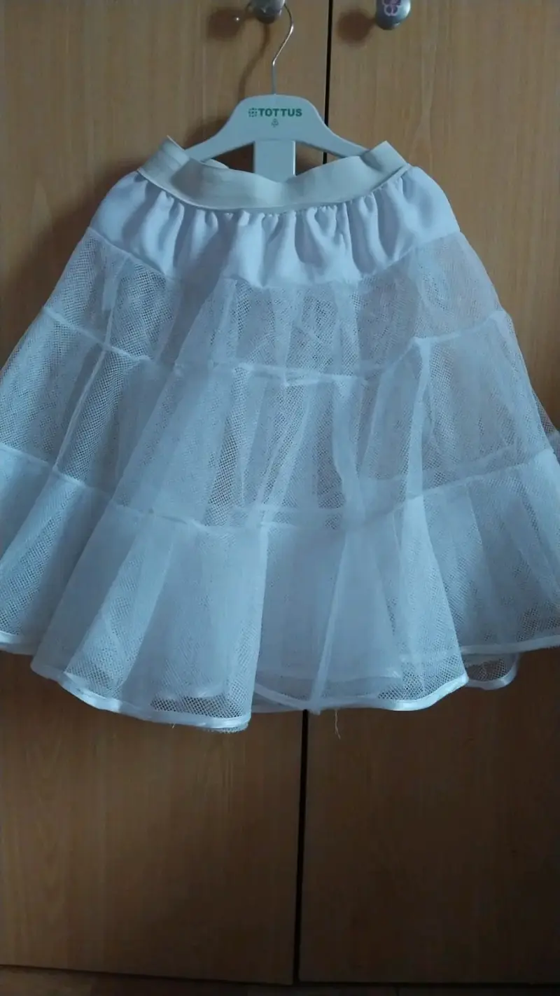 Vestido infantil folclórico rosado con flores - 2