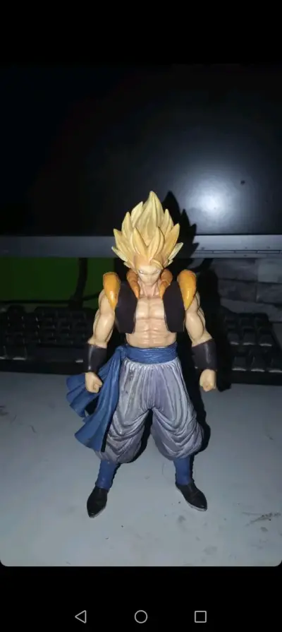 Figura de acción Dragon Ball Z Super Saiyan - miniatura 1