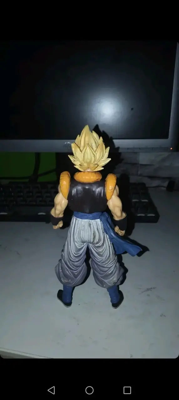 Figura de acción Dragon Ball Z Super Saiyan - 2