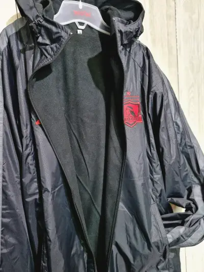 Chaqueta impermeable Colo-Colo negra - miniatura 3