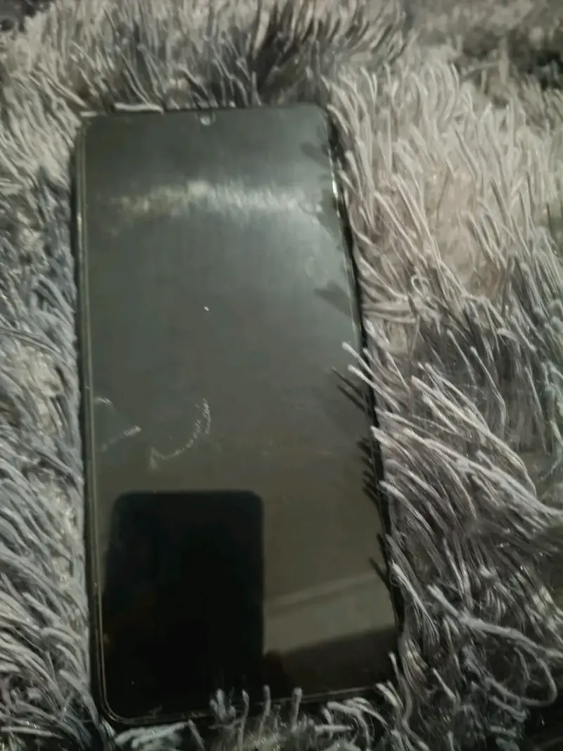 Teléfono inteligente con pantalla táctil - 1