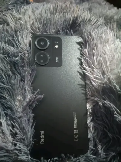 Teléfono inteligente con pantalla táctil - miniatura 2