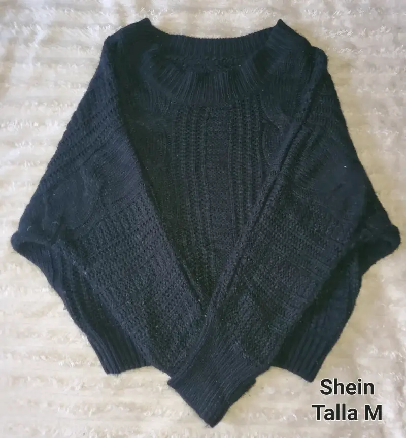 Suéter negro tejido Shein talla M