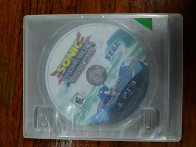 Juego PS4 y ps3 Grand Theft Auto V en buen estado - miniatura 3