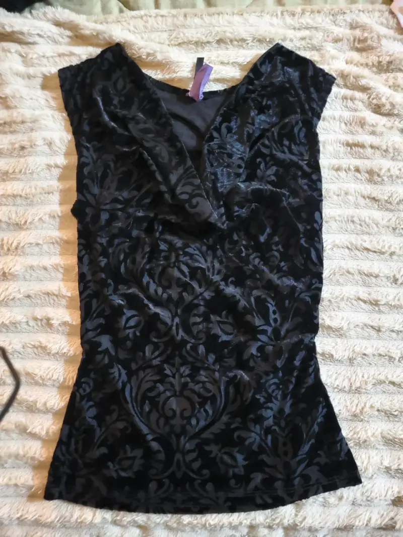 Vestido de terciopelo negro Shein talla M - 2