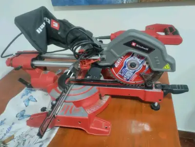 Sierra Ingletadora Einhell TC-SM 216 - miniatura 1