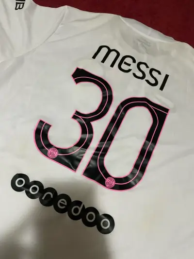 Camiseta PSG Messi 30 Blanca Edición Especial - miniatura 1