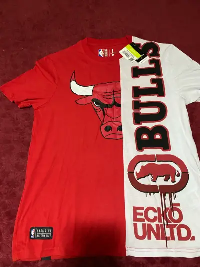Polera NBA Chicago Bulls Roja Exclusiva - miniatura 3
