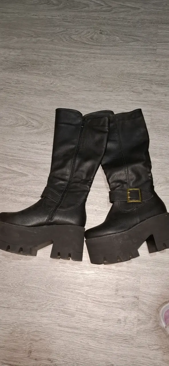Botas Bucaneras Plataforma Negras Nuevas - 3