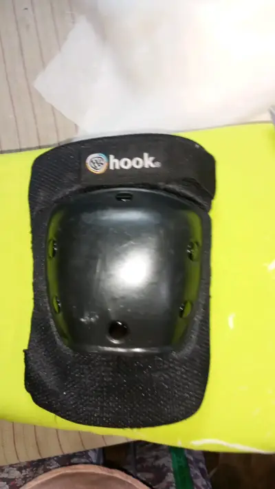 Rodillera de protección Hook para deportes - miniatura 1