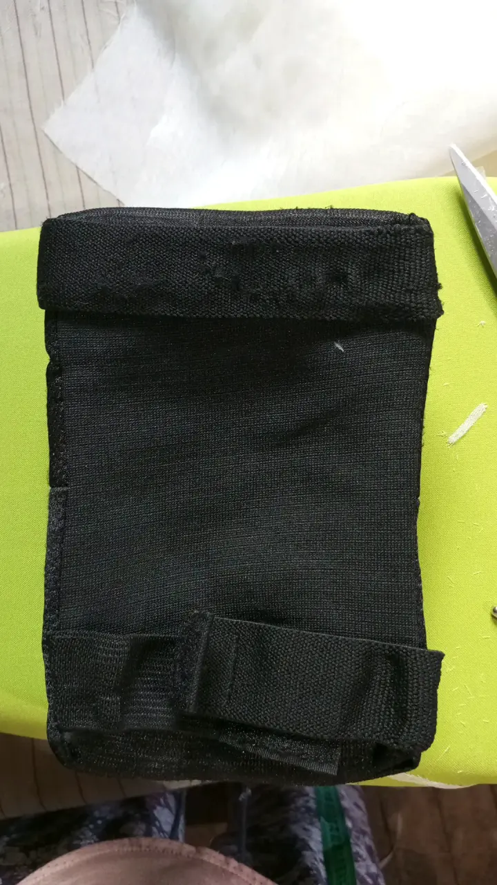 Rodillera de protección Hook para deportes - 2