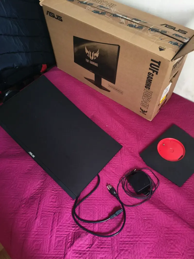Monitor ASUS TUF Gaming VG24V 23.6 pulgadas - 3