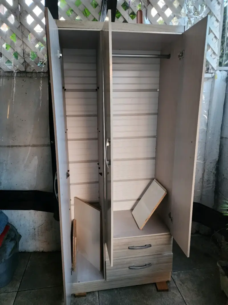 Closet - 3