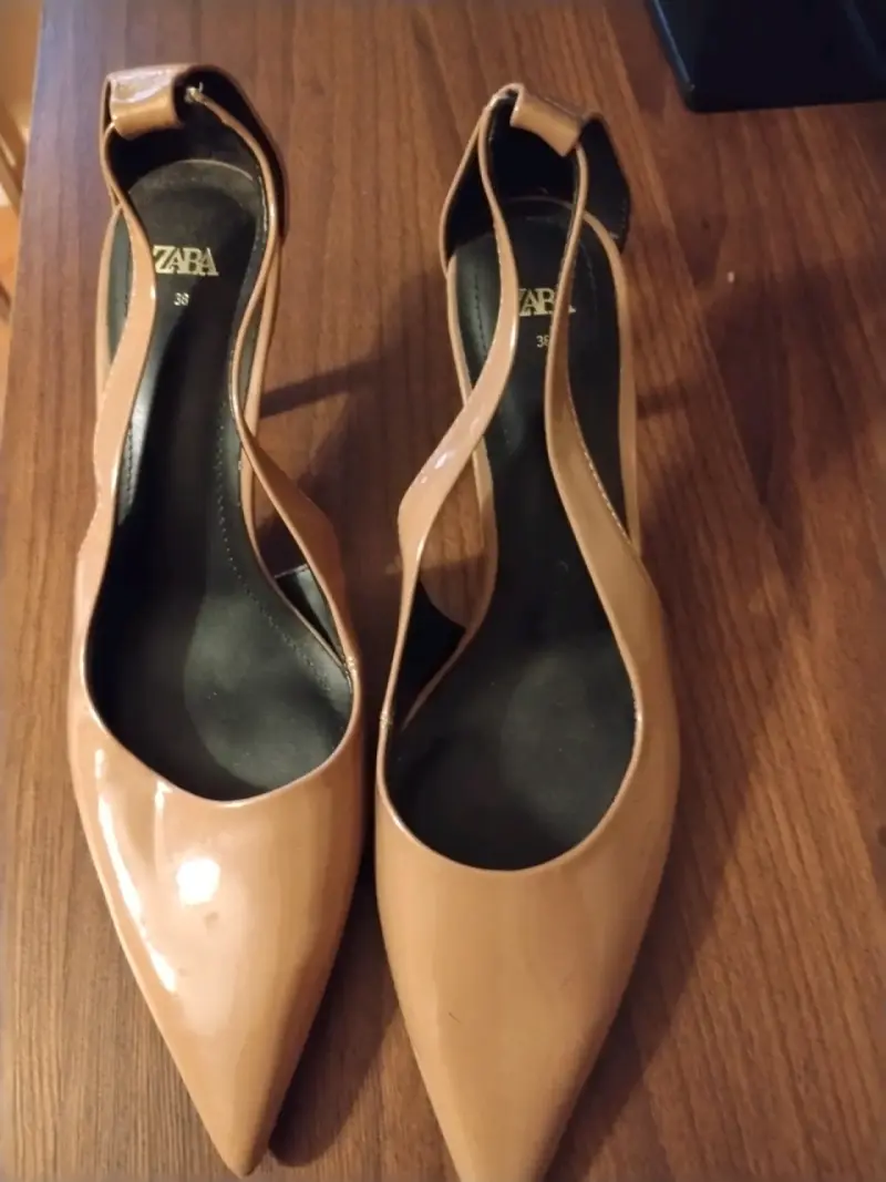 Zapatos de tacón beige Zara talla 38 - 1