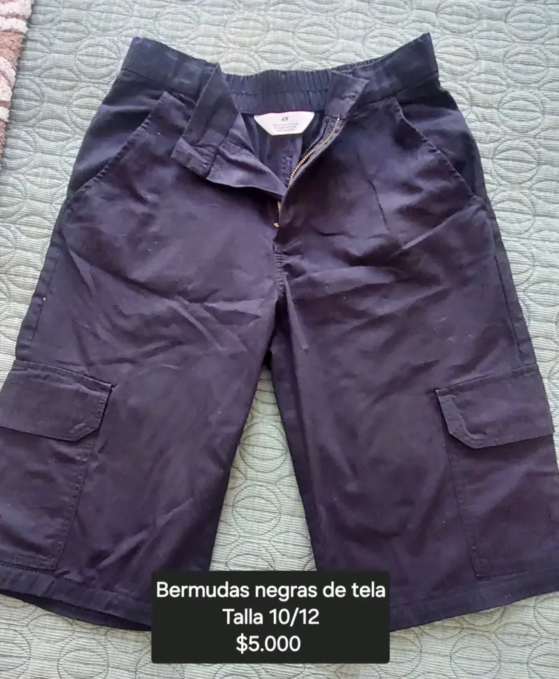 Bermudas negras de tela para niño talla 10/12