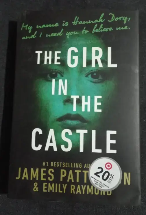 Libro 'The Girl in the Castle' de James Patterson