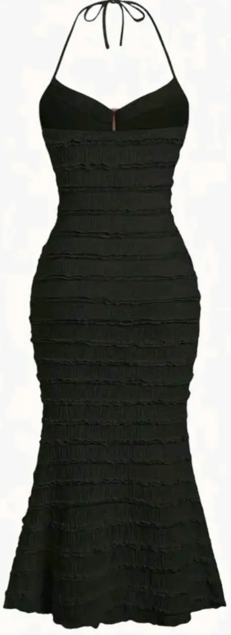 Vestido negro ajustado con tirantes - 1