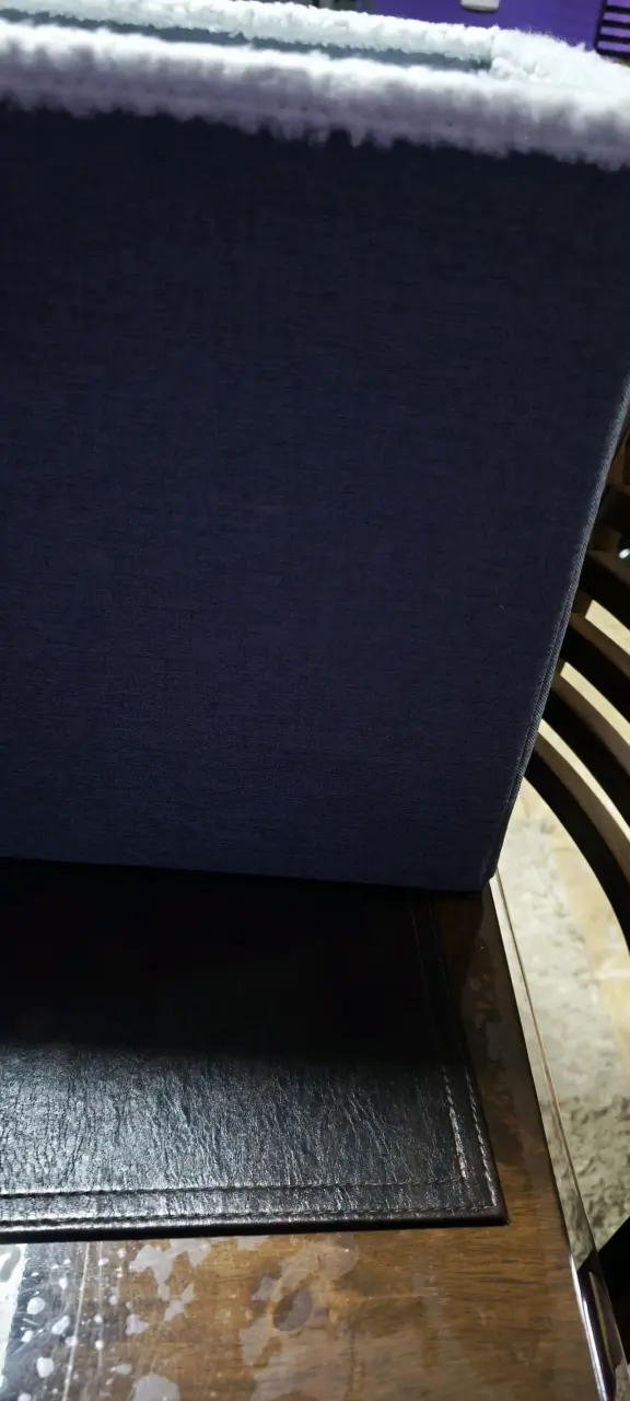 Casa para gato con rascador y diseño acogedor - 5