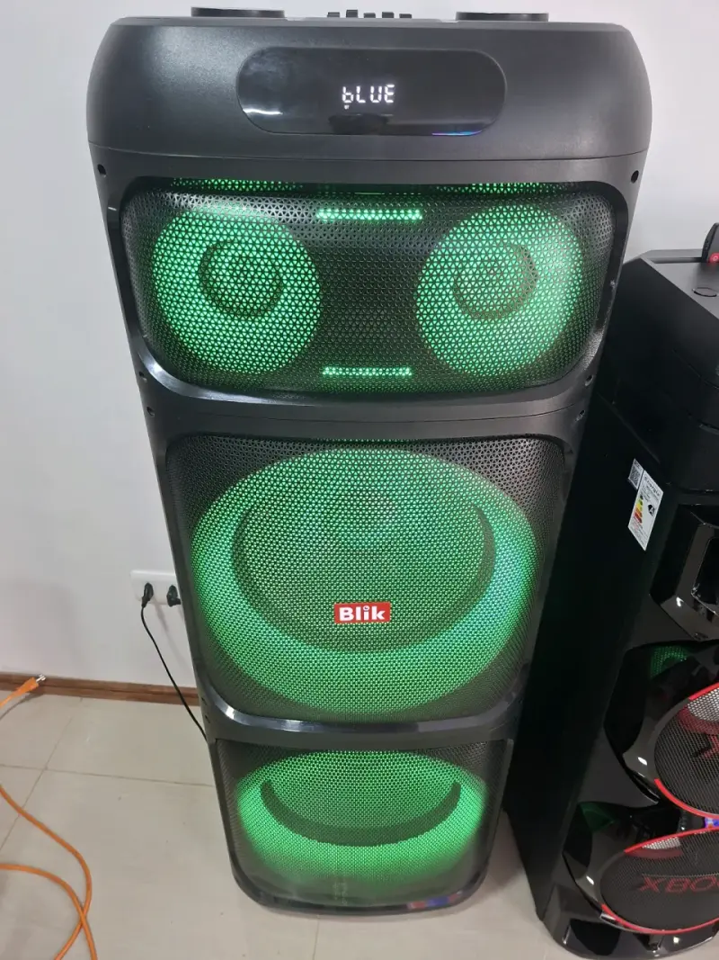Parlante Bluetooth Blik con luces LED - 2