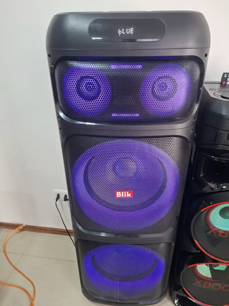 Parlante Bluetooth Blik con luces LED - 4