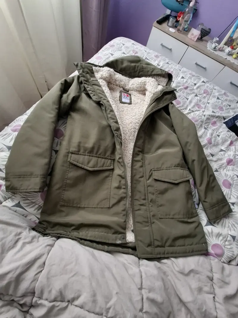 Parka verde con forro de lana para invierno - 2