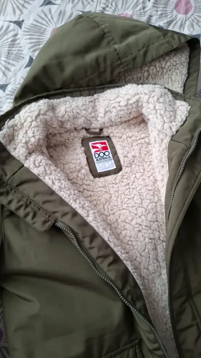 Parka verde con forro de lana para invierno - miniatura 3