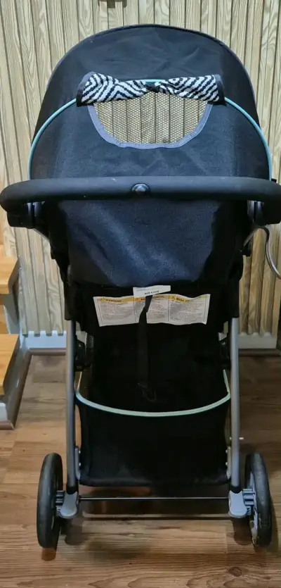 Coche de bebé Safety 1st con diseño moderno - miniatura 2