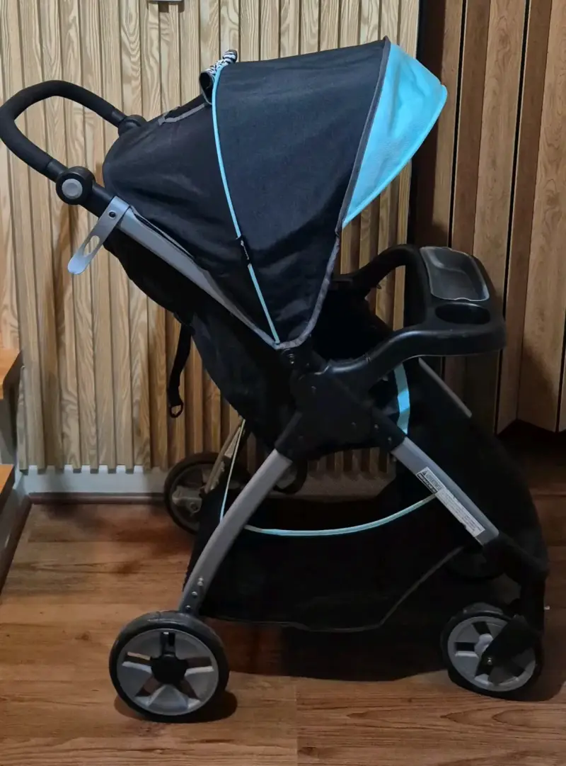 Coche de bebé Safety 1st con diseño moderno - 3