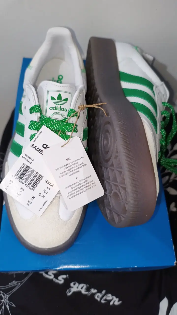 Zapatillas Adidas Samba OG Blancas y Verdes - 2