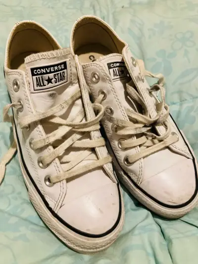 Zapatillas Converse All Star blancas usadas - miniatura 1