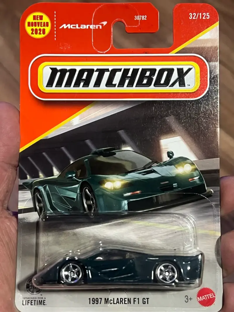 Auto a escala Matchbox McLaren F1 GT 1997