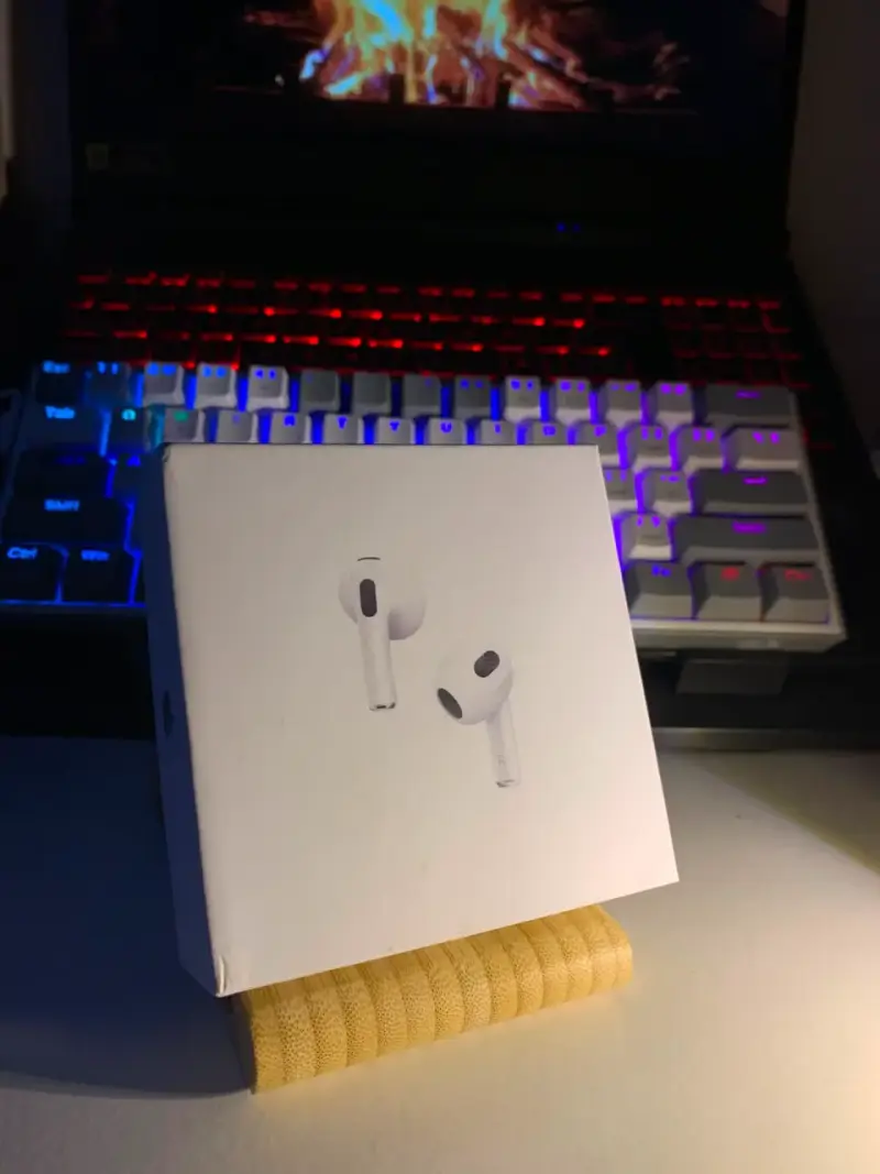 AirPods 3rd generación - 1