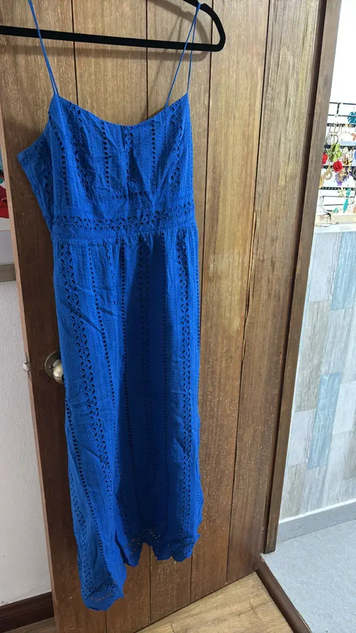 Vestido largo azul con diseño calado Zara - 1