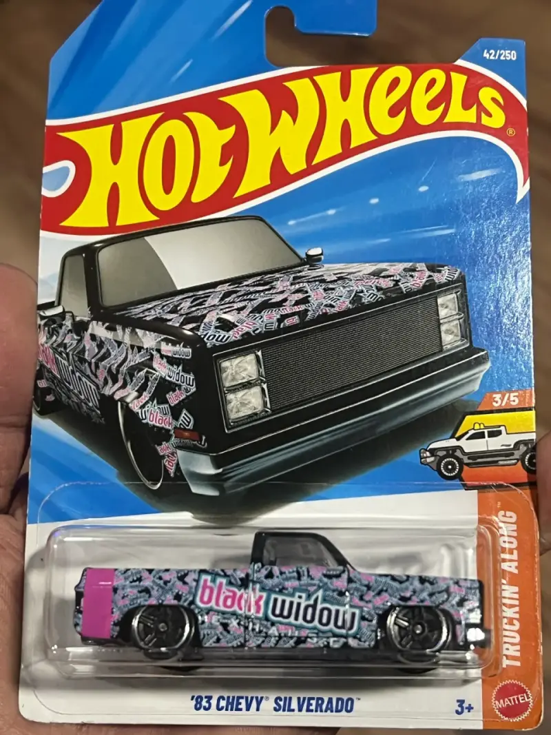 '83 Chevy Silverado Black Widow