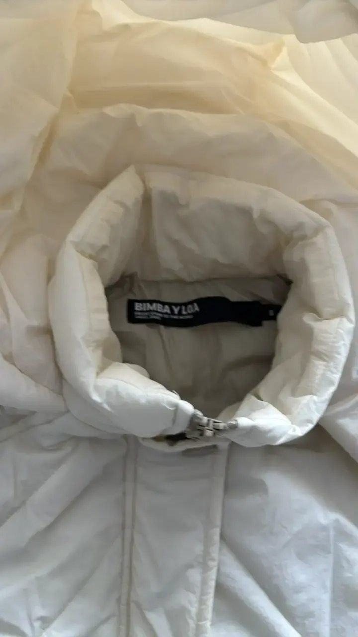 Parka acolchado sin mangas blanco con capucha - 2