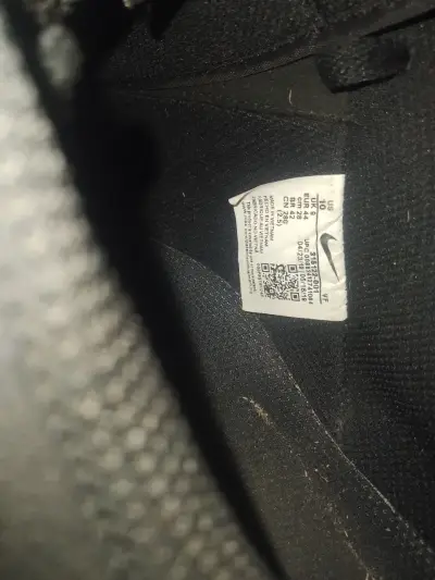Zapatillas negras Nike Air Force 1 - miniatura 2