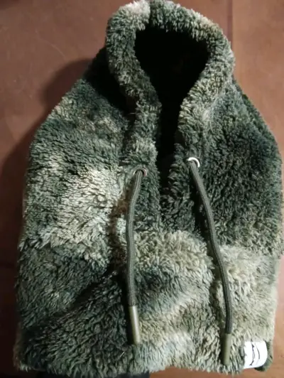 Cuello polar camuflado verde para invierno - miniatura 2