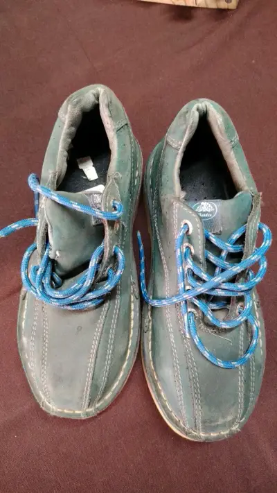 Botas de cuero n34 verdes con cordones azules - miniatura 1