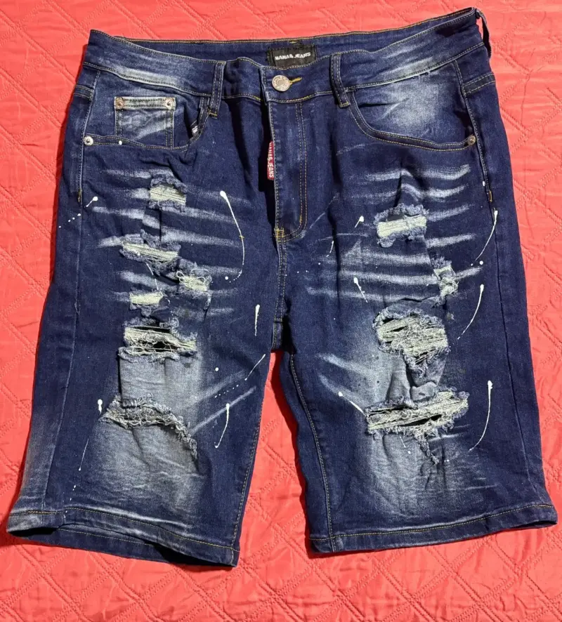 Shorts de mezclilla rasgados para hombre