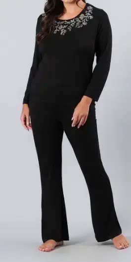 Pijama negro con bordado floral mujer - miniatura 1