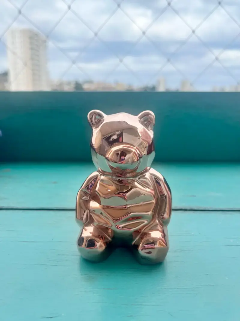 Figura decorativa de osito metálico rose gold - 1